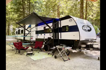 Brand New 2025 WolfPup Trailer⭐️