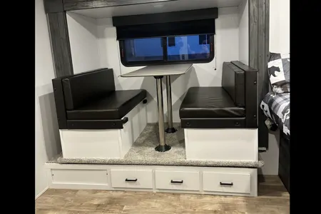 Nate’s Boondock Bunkhouse