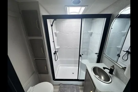 Forest River Heritage 320 viewGlen Fifth Wheel