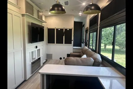 Forest River Heritage 320 viewGlen Fifth Wheel
