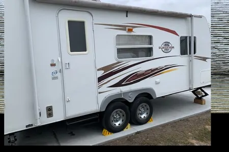 Coach Surveyor Roulotte