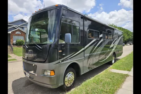 2013 Winnebago Vista 35F Class A