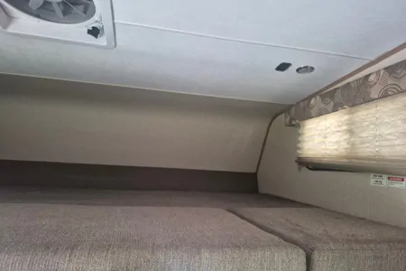 Kathy 's Coachman Freelander Class C