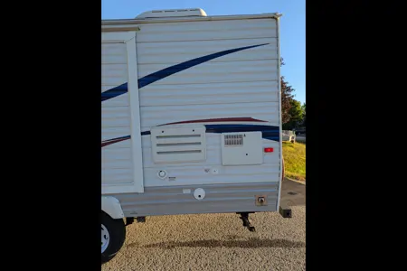 Summer's Jayco Jay flight  Travel Trailer
