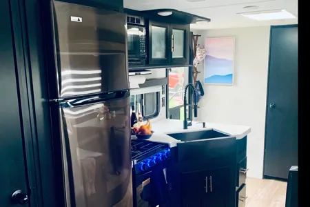 Forest River Cherokee Grey Wolf Patriot Edition Travel Trailer