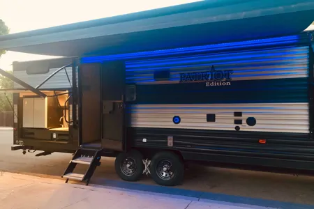 Forest River Cherokee Grey Wolf Patriot Edition Travel Trailer