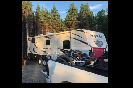 Cayon Cat palomino 26pieds