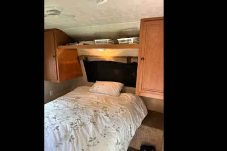 Cayon Cat palomino 26pieds