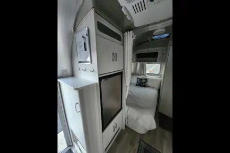 Airstream Bambi 19