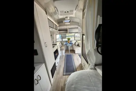 Airstream Bambi 19