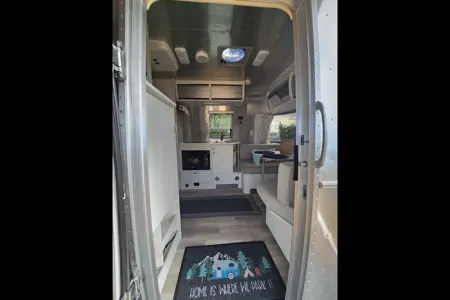 Airstream Bambi 19