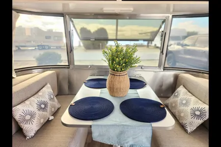 Airstream Bambi 19