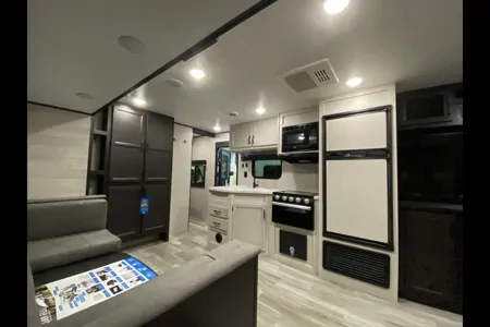 Champs Jayco Jay Flight Travel Trailer