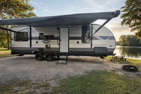 Forest River Salem FSX 210RT Toy Hauler