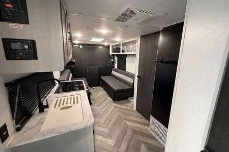 Forest River Salem FSX 210RT Toy Hauler