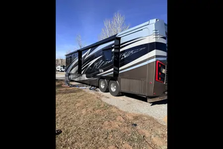 Entegra Coach Aspire 44R Class A