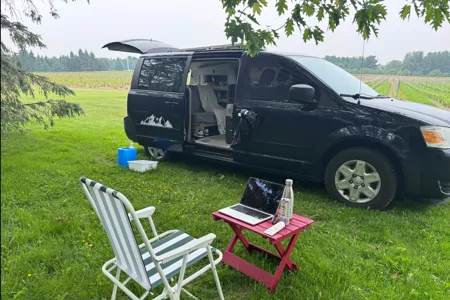 Le Vacancier Écono,  Dodge Grand Caravan Classe B