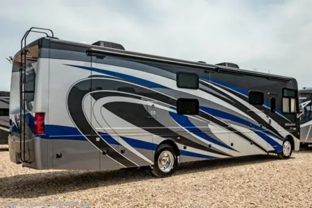 2020 Thor Motor Coach Miramar - Class A Motorhome