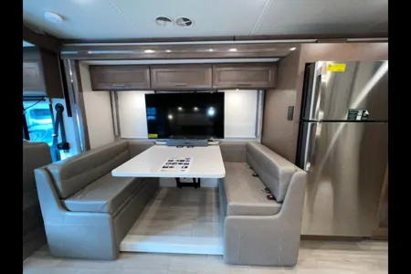 Elegant RV Rentals - Luxury on Wheels a 5 Star Experience