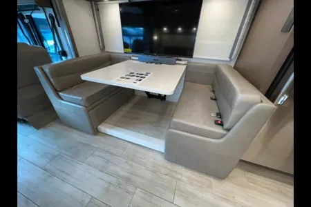 Elegant RV Rentals - Luxury on Wheels a 5 Star Experience