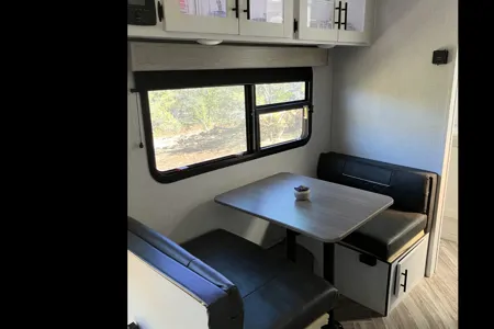 Ruby’s Cozy Camper close to Grand Canyon