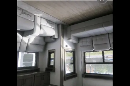 George's Forest River 442mc Fifth Wheel