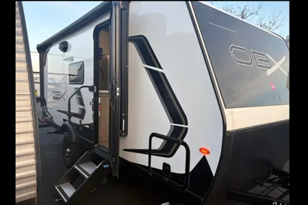 Noelle's Keystone Outback Obx Travel Trailer