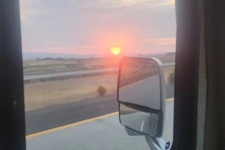 “The Outlaw Express” – Simple and Bold