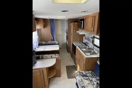 Fleetwood Mallard Travel Trailer 29ft