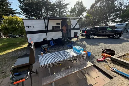 2025 Trailrunner Travel Trailer, making core memories