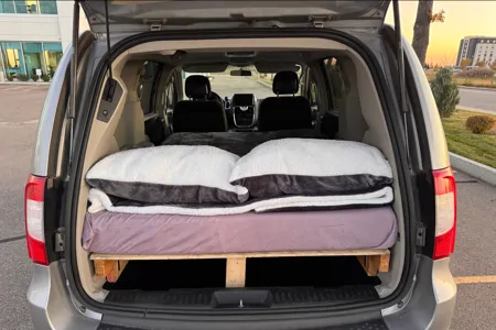 Minivan camper «Two On The Road»