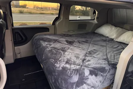 Minivan camper «Two On The Road»