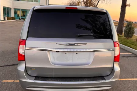 Minivan camper «Two On The Road»