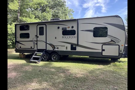 Linda's Forest River Rockwood Ultra Lite 2609WS Travel Trailer