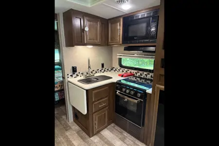 Forest River Rockwood Ultra Lite 2609WS Travel Trailer