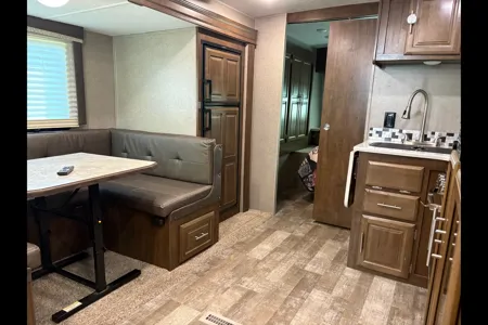 Forest River Rockwood Ultra Lite 2609WS Travel Trailer