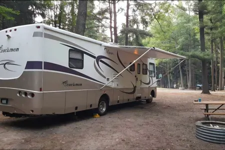 Albert's Coachmen Aurora Class A