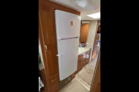 Albert's Coachmen Aurora Class A