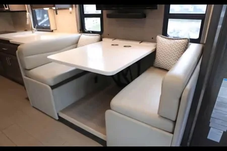 The Palazzo Royale – Luxury Diesel Class A