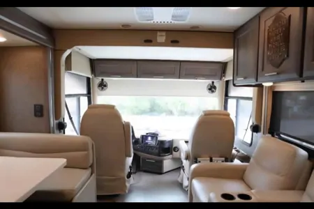 The Palazzo Royale – Luxury Diesel Class A