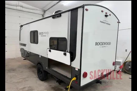 E & J’s RV Rentals