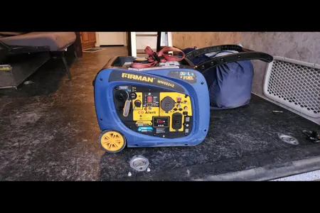 Jaime's Eclipse Attitude 21AK Toy Hauler