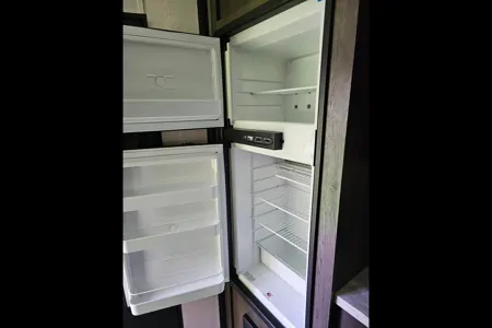 18 ft. Starcraft Trailer