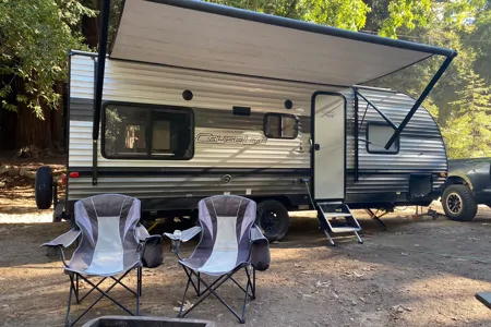 Joseph 's Forest River 23 ft  Travel Trailer