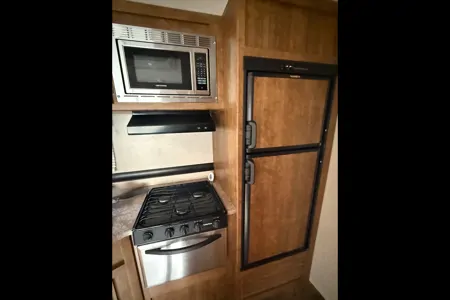 Sherry and Scott’s  Keystone Zinger 225RB Travel Trailer