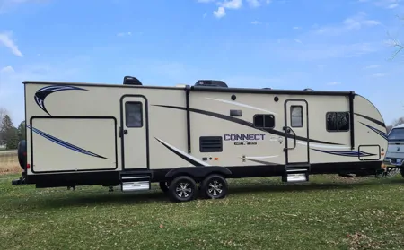 KZ Connect C312BHK  Bunkhouse