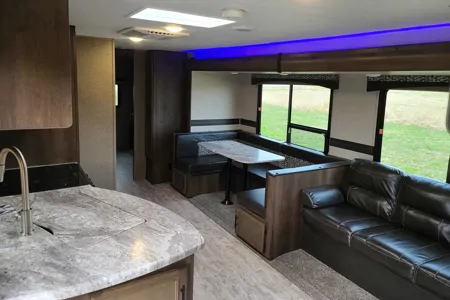 KZ Connect C312BHK  Bunkhouse
