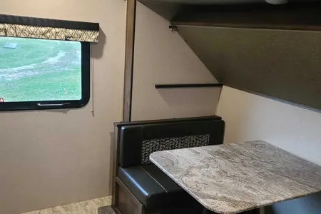 KZ Connect C312BHK  Bunkhouse