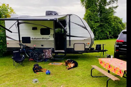 Kyle's Starcraft Autumn Ridge Travel Trailer