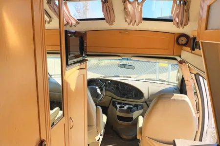 2009 Pleasure Way - 20 ft tiny home on wheel - with solar